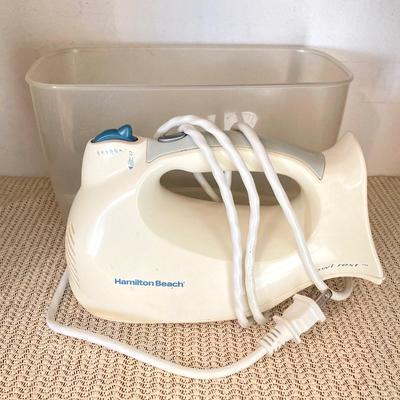 LOT 63: Vintage Baking Collection - Pampered Chef Bowl Hamilton Mixer, Cookie Cutters, Hershey's Recipe Book, "Dreamy Dessert...