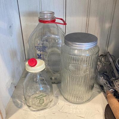 LOT 67: Vintage / Antique Kitchen Gadgets - Have a Happy Day Whirley Industries Cow, Dairy Bottles, Utensils, Glass Containers and More