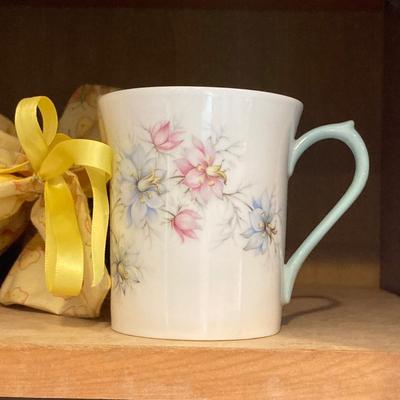 LOT 71: Kitchen Cabinet Tea Time Essentials - Tea Pot, Mugs, Tea Bag Holders, Trivet and More