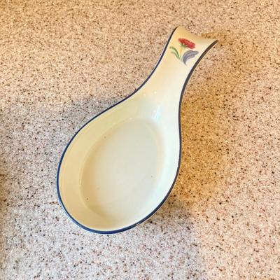 LOT 72: Lenox Collection - Butterfly Meadow, Charleston, Poppies on Blue, Strawberry and More