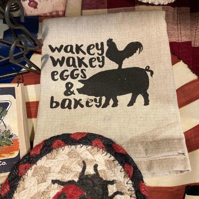 LOT 73: Large Vintage Home Decor Collection - Longaberger Handmade Basket, Wooden Spools, Lillian Vernon Americana Serving Plate and Much...