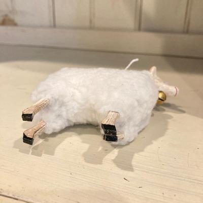 LOT 73: Large Vintage Home Decor Collection - Longaberger Handmade Basket, Wooden Spools, Lillian Vernon Americana Serving Plate and Much...