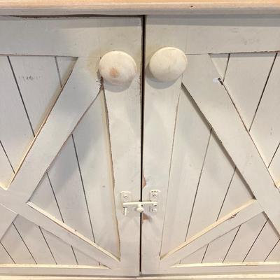 LOT 76: Vintage Farmhouse Style Hutch / Kitchen Hoosier Cabinet