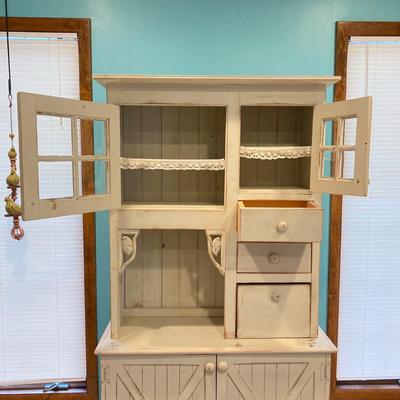 LOT 76: Vintage Farmhouse Style Hutch / Kitchen Hoosier Cabinet
