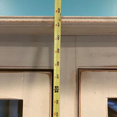 LOT 76: Vintage Farmhouse Style Hutch / Kitchen Hoosier Cabinet