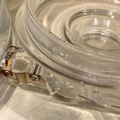 LOT 79: Vintage Pyrex Flame Ware Cookware