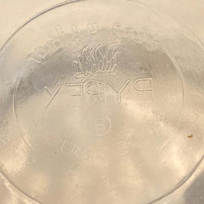 LOT 79: Vintage Pyrex Flame Ware Cookware