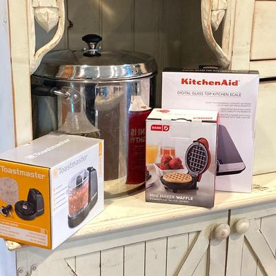 LOT 80: Kitchen Essentials - Horizon 16 Quart A Now Day In Cookware Pot with New in Package Kitchen Aid Digital Scale, Dash Mini Waffle...