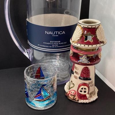 LOT 81: Vintage Party-Lite Winding Lane by Susan Winget, Reader's Digest Small Houses, Yankee Candles / Tea Light Holders, Nautica...