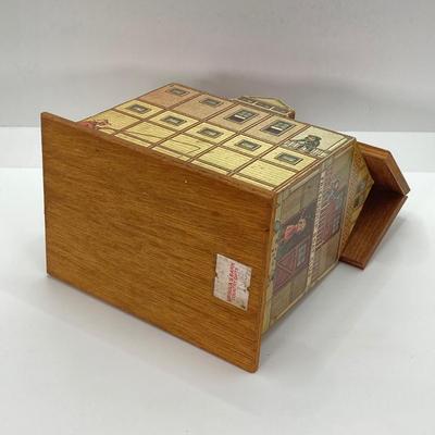 LOT 81: Vintage Party-Lite Winding Lane by Susan Winget, Reader's Digest Small Houses, Yankee Candles / Tea Light Holders, Nautica...