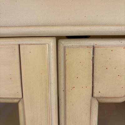 LOT 82: Farmhouse Style Curio Cabinet/Bookcase