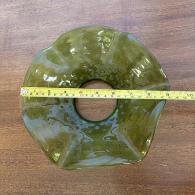 LOT 83: Vintage Electric Parlor Lamp & Hurricane/Oil Lamp w/Green Glass Ruffled Shade