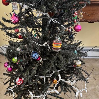 LOT 88: Antique North Bros Cast Iron Christmas Tree Stand, Holiday Home Decor, 3ft Decorated Tree