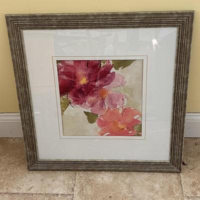 LOT 92: Home Decor Collection: Accent Table w/Storage, Shabby Chic Lamp, Floral Wall Art, Inspirational Butterfly Wall Art