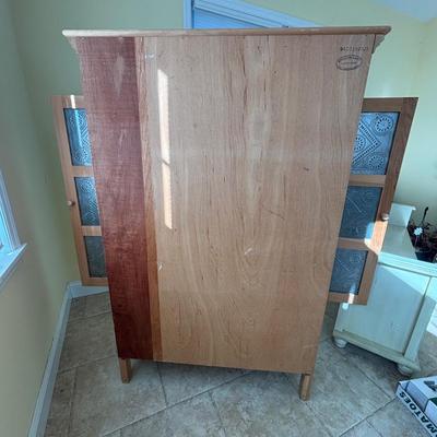 LOT 94: S.J. Bailey & Sons Mastercraft Wooden Unfinished Pine Pie Safe