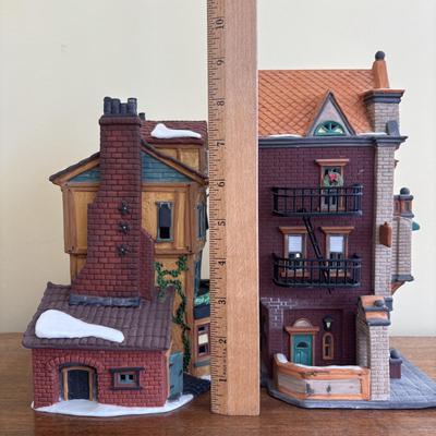 LOT 96 Dept 56: Dickens Village & Christmas in the City