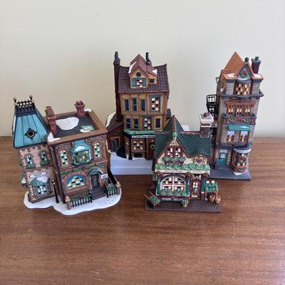 LOT 96 Dept 56: Dickens Village & Christmas in the City