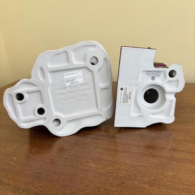 LOT 96 Dept 56: Dickens Village & Christmas in the City