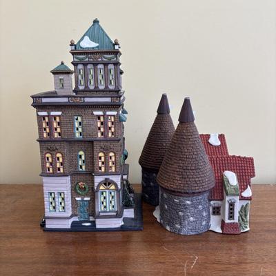 LOT 97: Dept 56: Christmas in the City Series, Dickens Village Series & First Edition Season Bay 1998