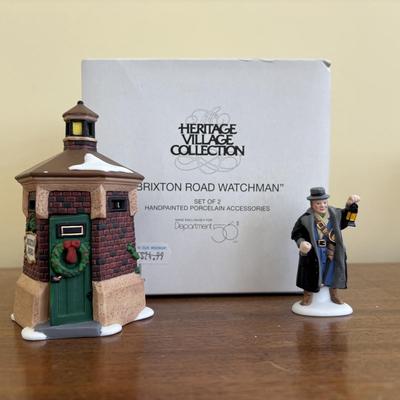 LOT 98: Dept 56 Accessories, Charles Dickens Series Childe Ponde, Cratchit's Corner