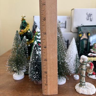 LOT 99: Dept 56, Lemax & More Holiday Village Accessories