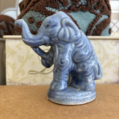 LOT 101: Bath Time Home Decor & More: Elephant Figures, Wall Art, Square Metal Storage Bin, Thirty-One Mini Caddy