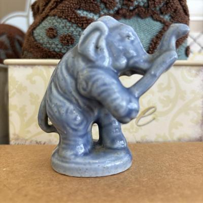 LOT 101: Bath Time Home Decor & More: Elephant Figures, Wall Art, Square Metal Storage Bin, Thirty-One Mini Caddy