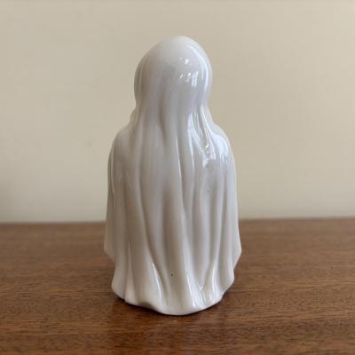 LOT 102: Harvest Blessings & More Collection: Dept 56 Best of the Harvest Figures, Lenox Ghost, Turkey & Scarecrow Wade Whimsies,...