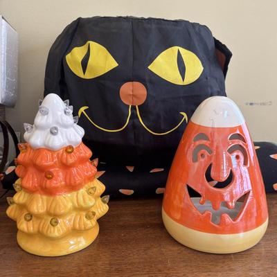 LOT 102: Harvest Blessings & More Collection: Dept 56 Best of the Harvest Figures, Lenox Ghost, Turkey & Scarecrow Wade Whimsies,...