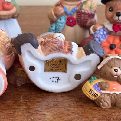 LOT 102: Harvest Blessings & More Collection: Dept 56 Best of the Harvest Figures, Lenox Ghost, Turkey & Scarecrow Wade Whimsies,...