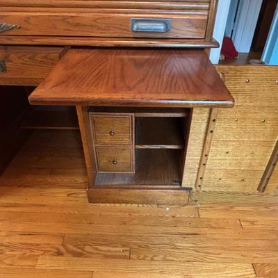 LOT 103: Rolltop Style Computer Desk w/Key