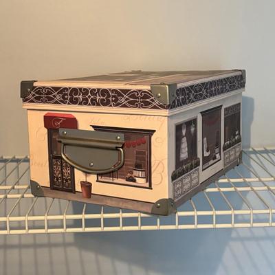 LOT 105: Home Decor Storage Boxes in Various Sizes & Shapes, DSW Foldable Trunk Organizer & More