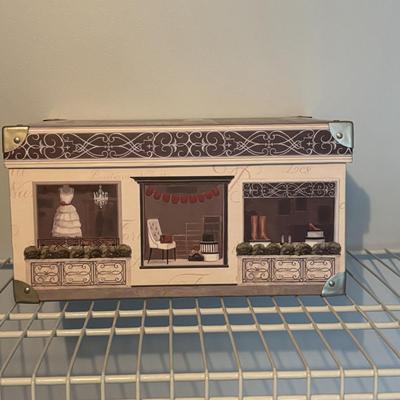 LOT 105: Home Decor Storage Boxes in Various Sizes & Shapes, DSW Foldable Trunk Organizer & More