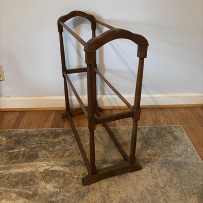 LOT 106: Small Accent Table, Wooden Quilt Rack, Wooden Clothing Rack, Wool Throw Blanket