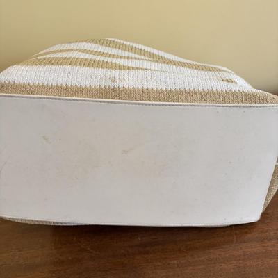 LOT 107: Vera Bradley Tote, Compact Organizer, Note Pads along with Simply Southern ID Wallet & Wristlet