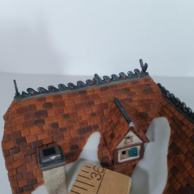 LOT 111: Department 56 Santa's Workshop, The Old Curiosity Shop, Abington Lock Keeper's & Booter and Cobbler