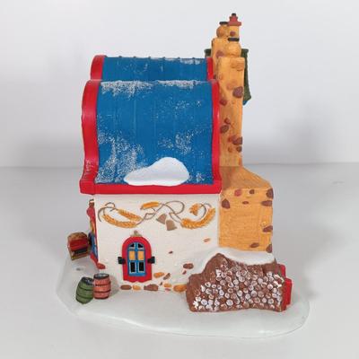 LOT 112: Department 56 Christmas Bread Bakers, Boarding School, Spider Box Locks & Hedgerow Garden Cottage