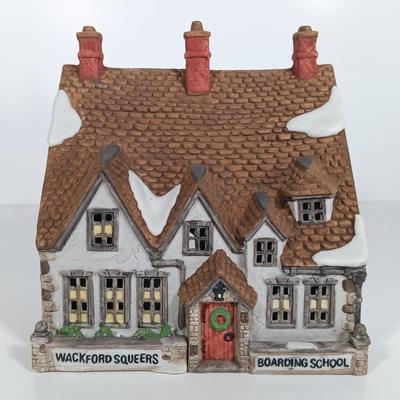 LOT 112: Department 56 Christmas Bread Bakers, Boarding School, Spider Box Locks & Hedgerow Garden Cottage