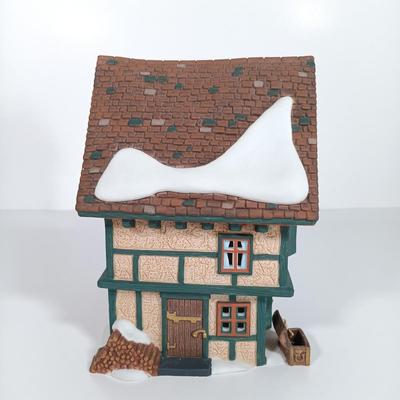 LOT 112: Department 56 Christmas Bread Bakers, Boarding School, Spider Box Locks & Hedgerow Garden Cottage