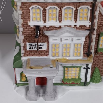 LOT 114: Department 56, David Winter and Hallmark House Ornaments