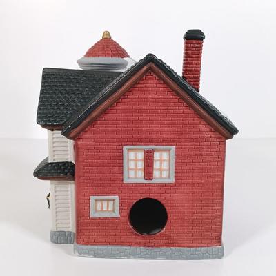 LOT 115: Department 56 Crooked Fence Cottage, Harper's Farm and Elf Bunk House with Dickens Keepsake Inn