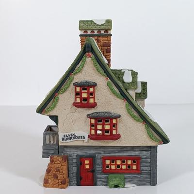 LOT 115: Department 56 Crooked Fence Cottage, Harper's Farm and Elf Bunk House with Dickens Keepsake Inn