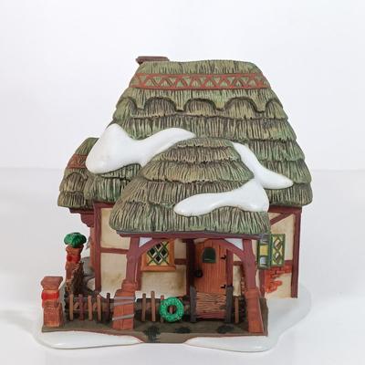 LOT 115: Department 56 Crooked Fence Cottage, Harper's Farm and Elf Bunk House with Dickens Keepsake Inn