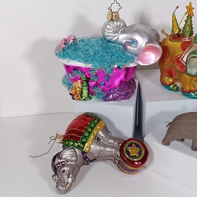 LOT 116: Elephant Themed Ornaments and Home Decor