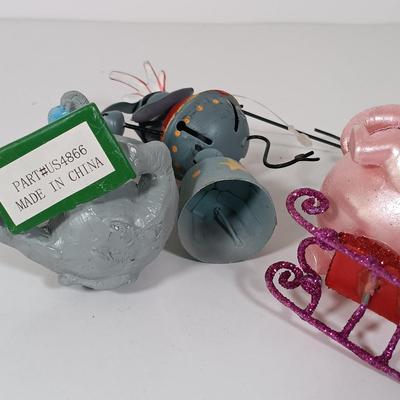 LOT 116: Elephant Themed Ornaments and Home Decor