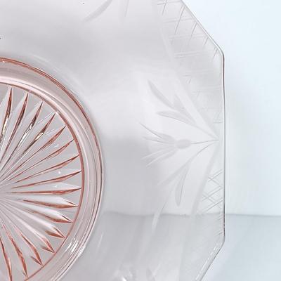 LOT 123: Pink Depression Glass Plates, Pitcher, Glasses & Handled Serving Dish