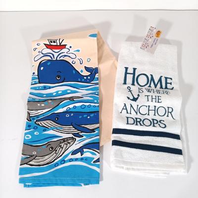 LOT 124: Nautical Themed Decor