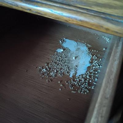 LOT 131: Vintage Oak Furniture Bedroom Set