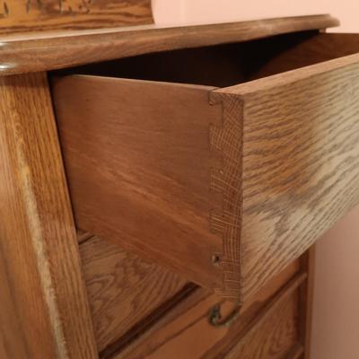 LOT 131: Vintage Oak Furniture Bedroom Set