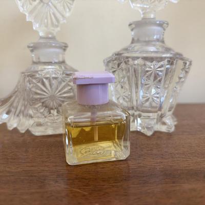 LOT 137: Crystal Perfume Bottles, Vintage Ladies Gloves Porcelain Hair Receiver, Vintage Style Magnifying Glass w/Stone Handle